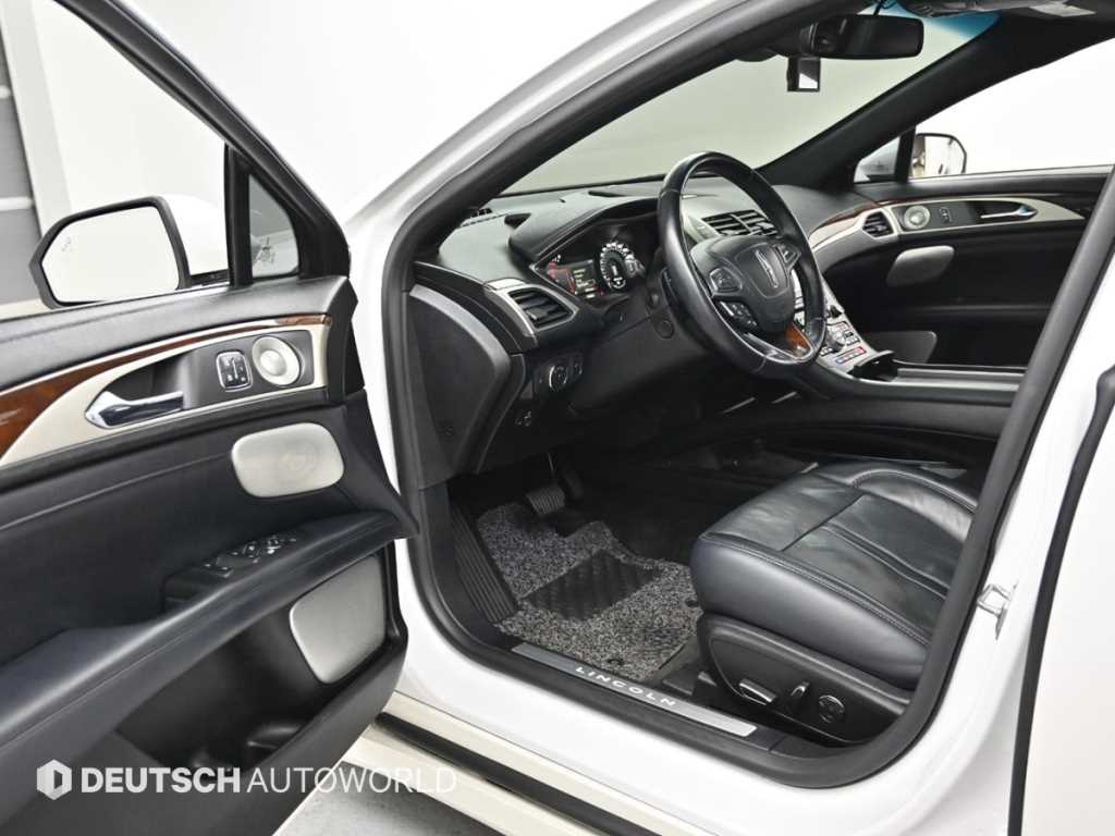 Lincoln MKZ - Vista 11