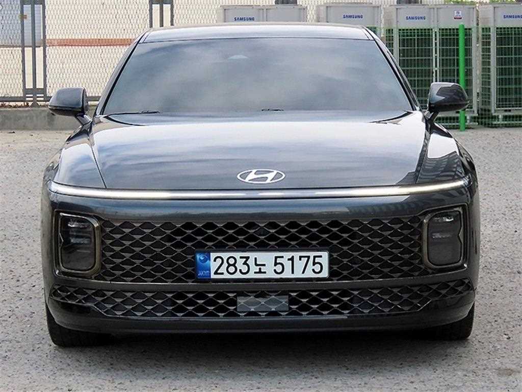 HYUNDAI Grandeur - Vista 2