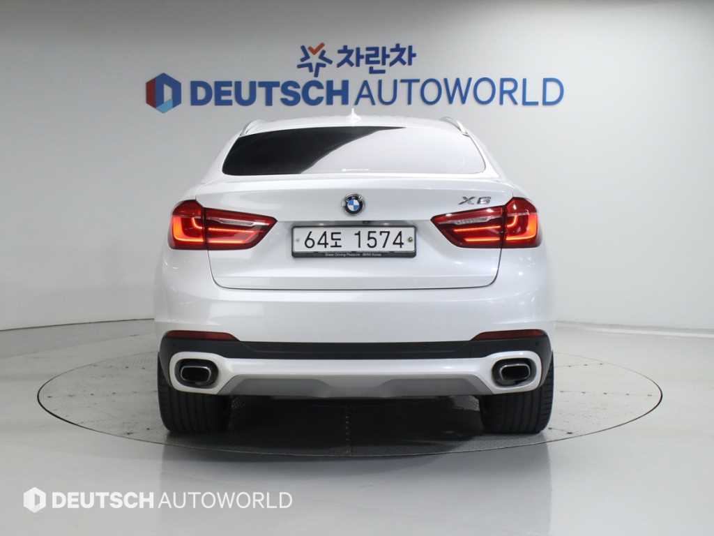 BMW X6 - Vista 4