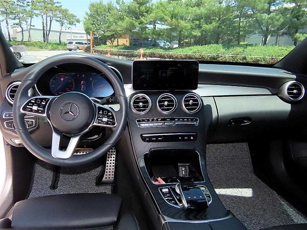 Mercedes Benz C Class - Vista 7