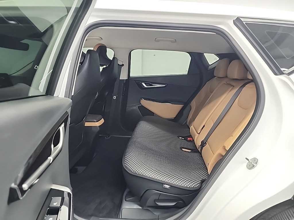 KIA EV6 - Vista 12