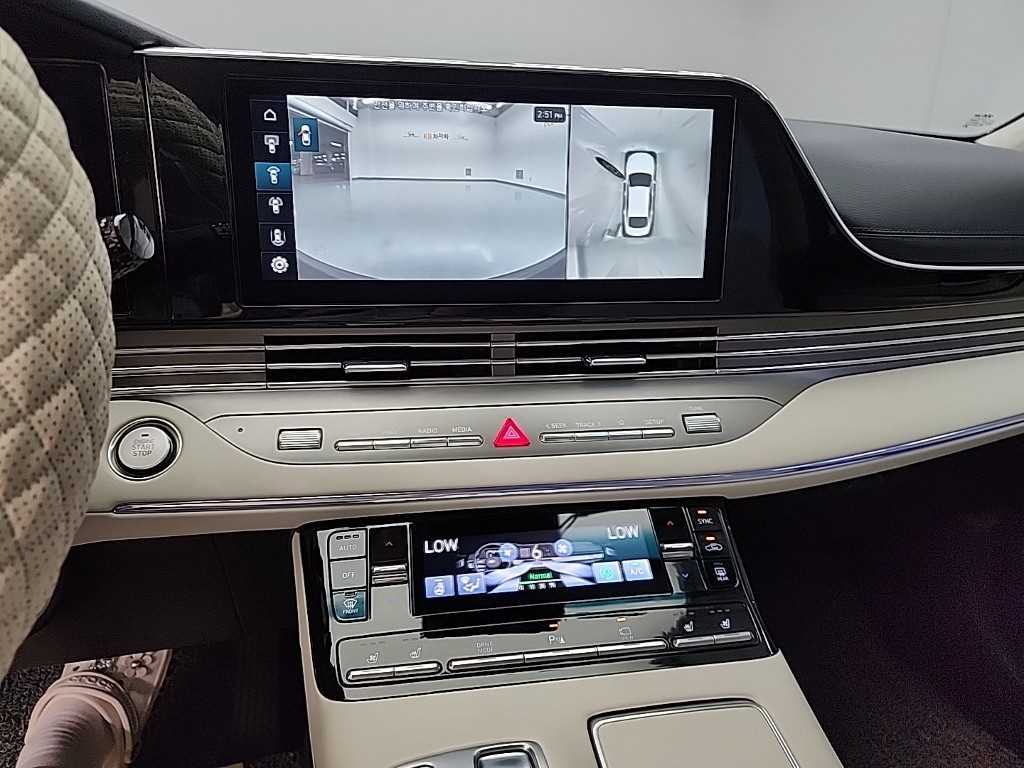 HYUNDAI Grandeur - Vista 10