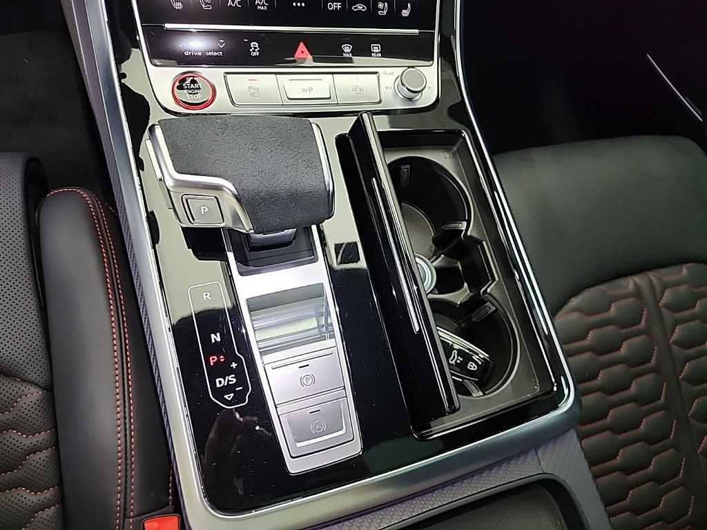 Audi RSQ8 - Vista 8