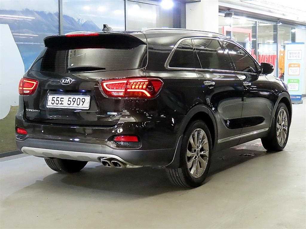 KIA Sorento - Vista 4