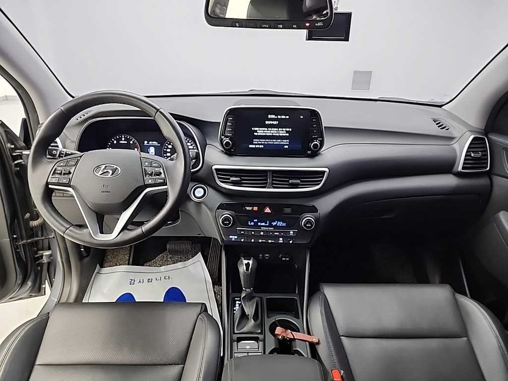 HYUNDAI Tucson - Vista 7