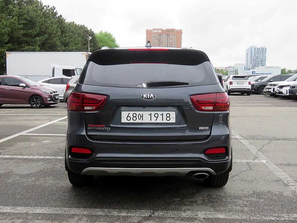 KIA Sorento - Vista 3