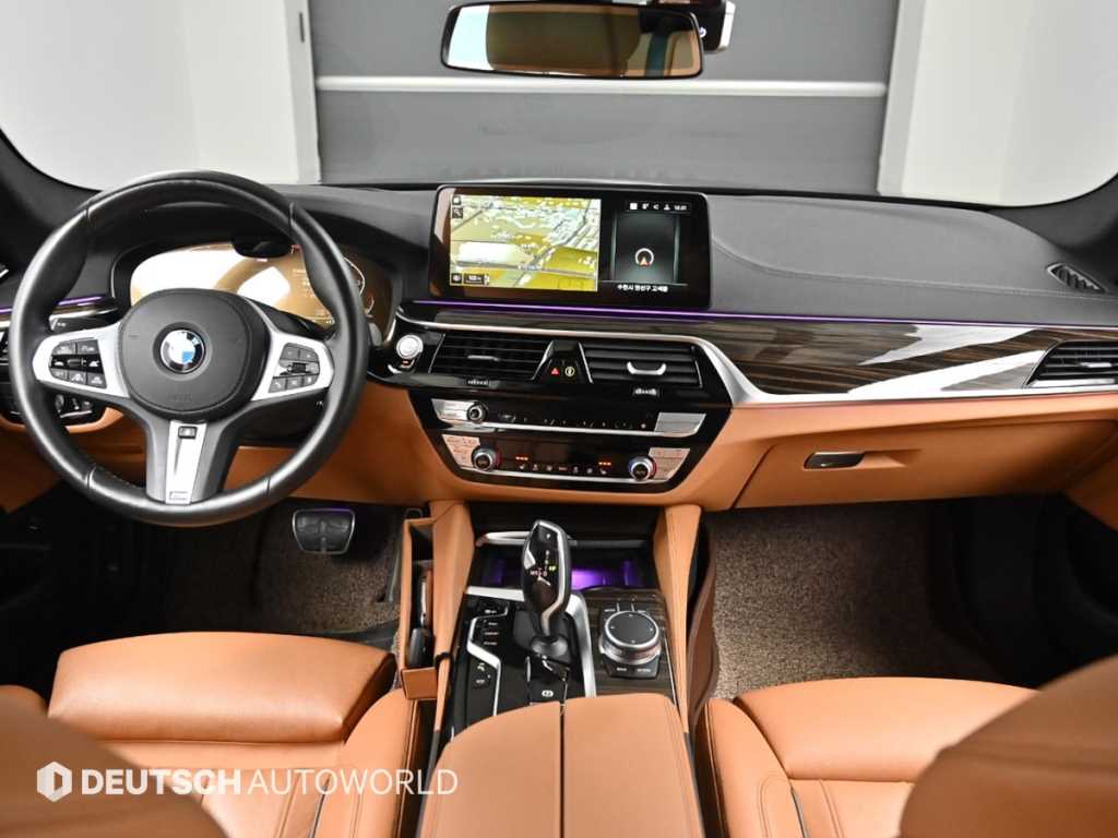 BMW 5 Series - Vista 7