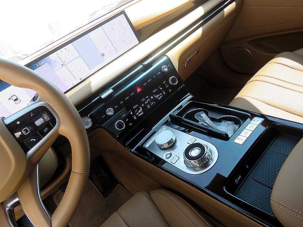 Genesis G80 - Vista 11