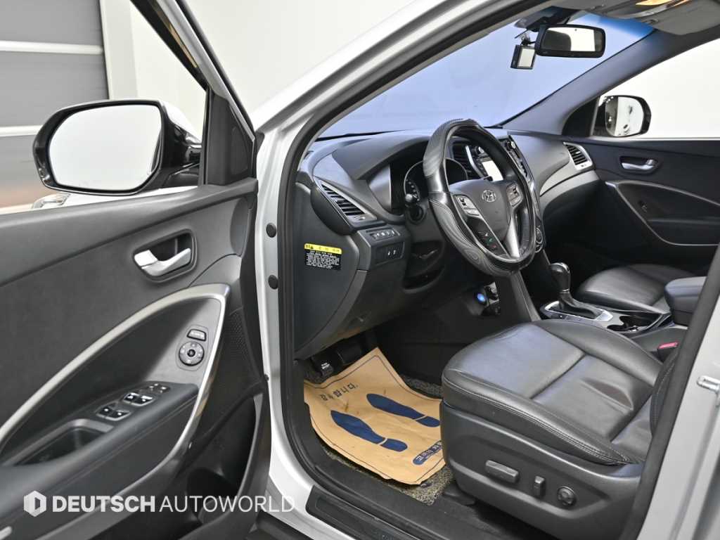 HYUNDAI Santa Fe - Vista 11