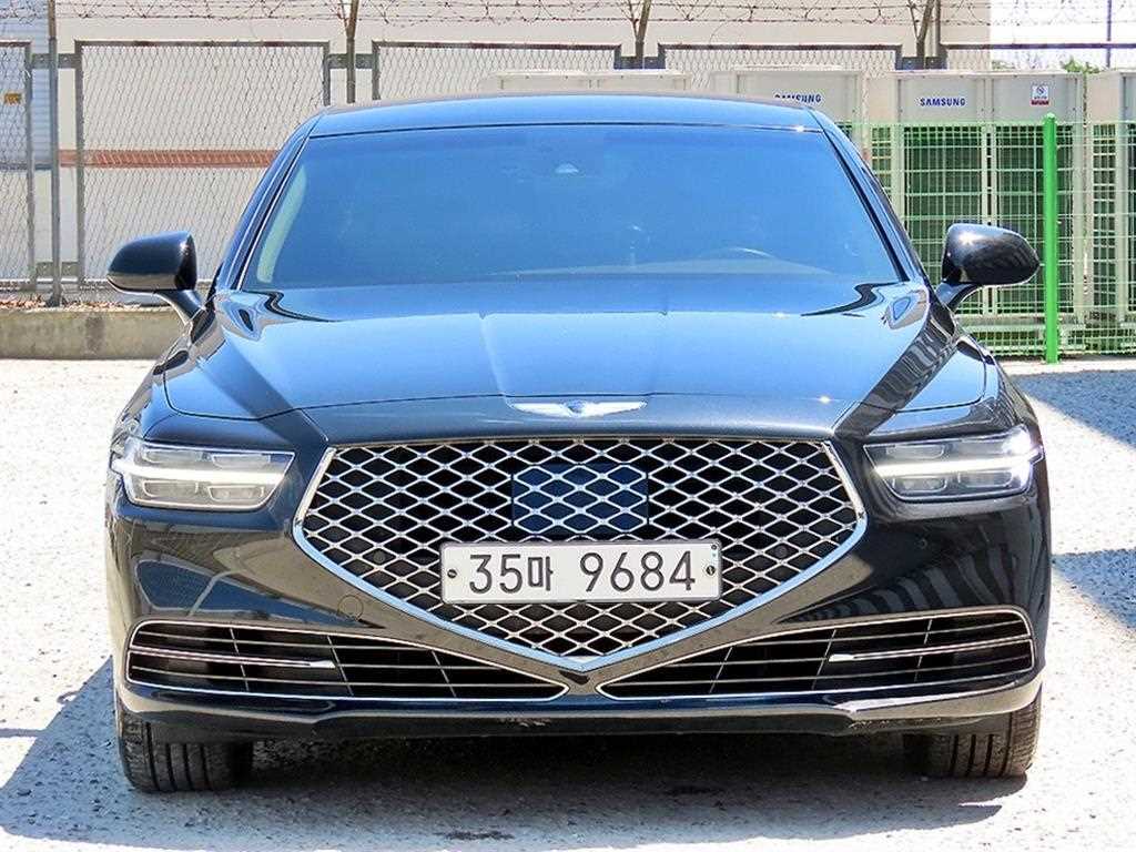 Genesis G90 - Vista 4
