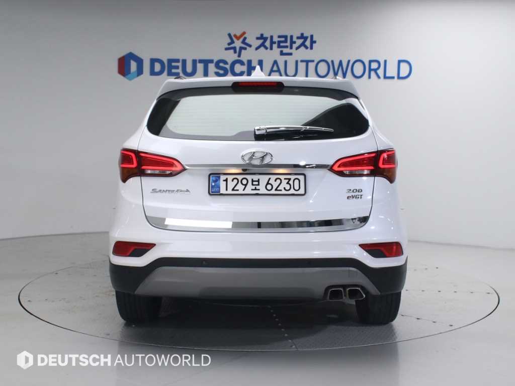 HYUNDAI Santa Fe - Vista 4