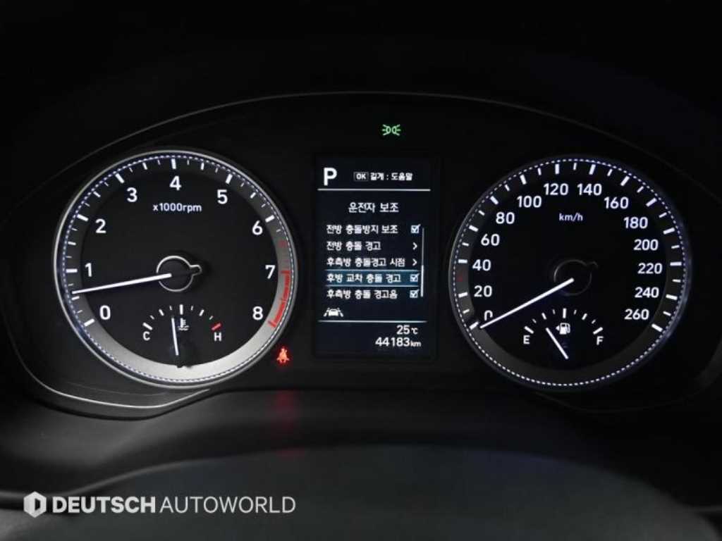 HYUNDAI Grandeur - Vista 8