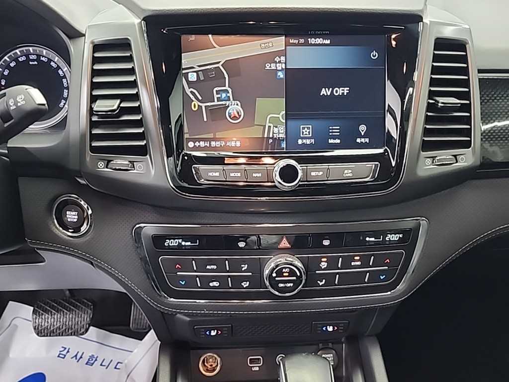 Ssangyong Rexton - Vista 10