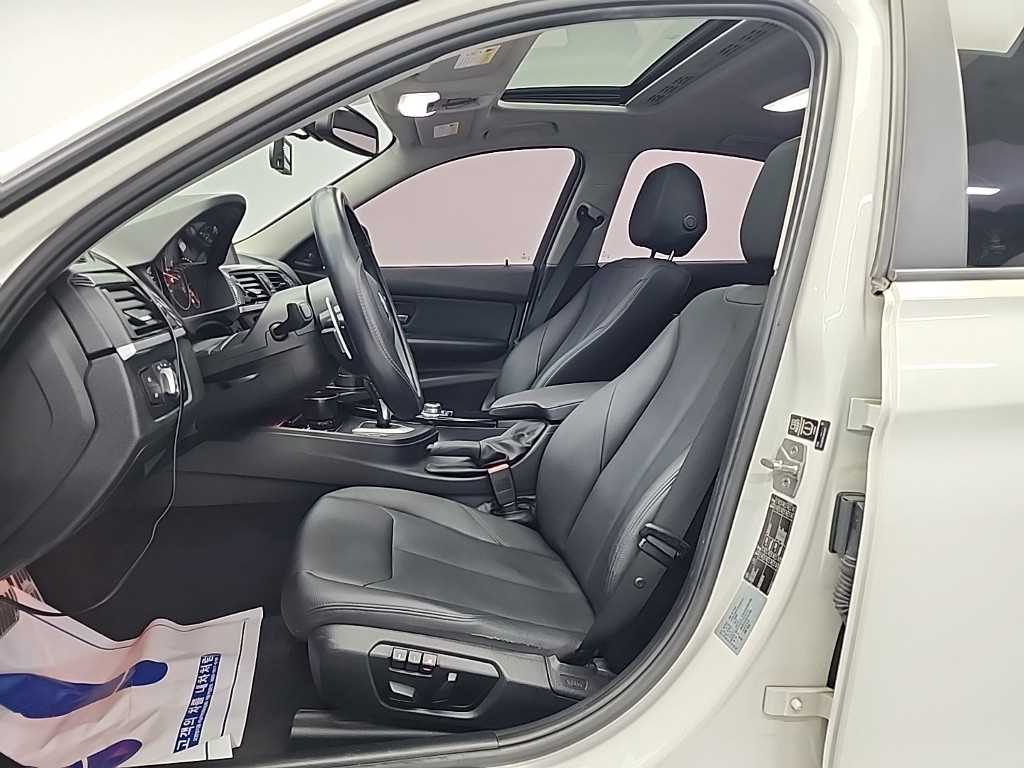 BMW 3 series - Vista 11