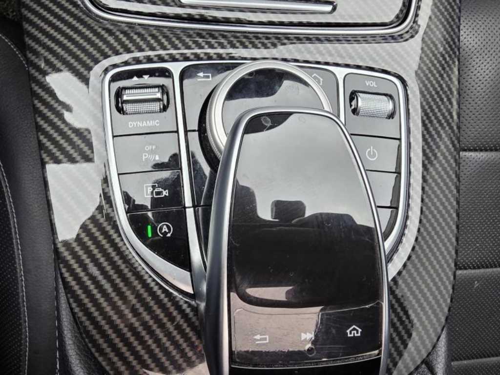 Mercedes Benz E class - Vista 12