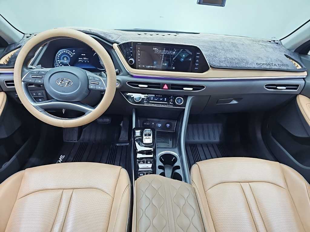 HYUNDAI Sonata - Vista 7