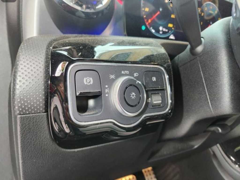 Mercedes Benz CLA Class - Vista 9
