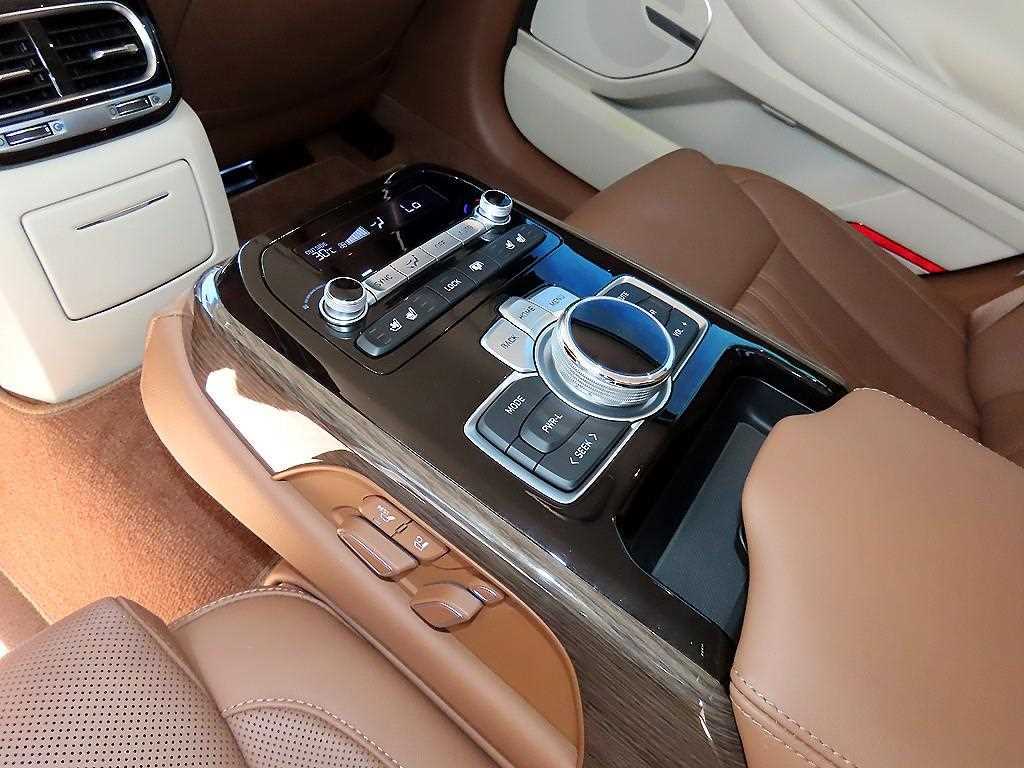 Genesis G90 2019 Negro - Importación desde Corea - HF Imports Iquique - Foto 17