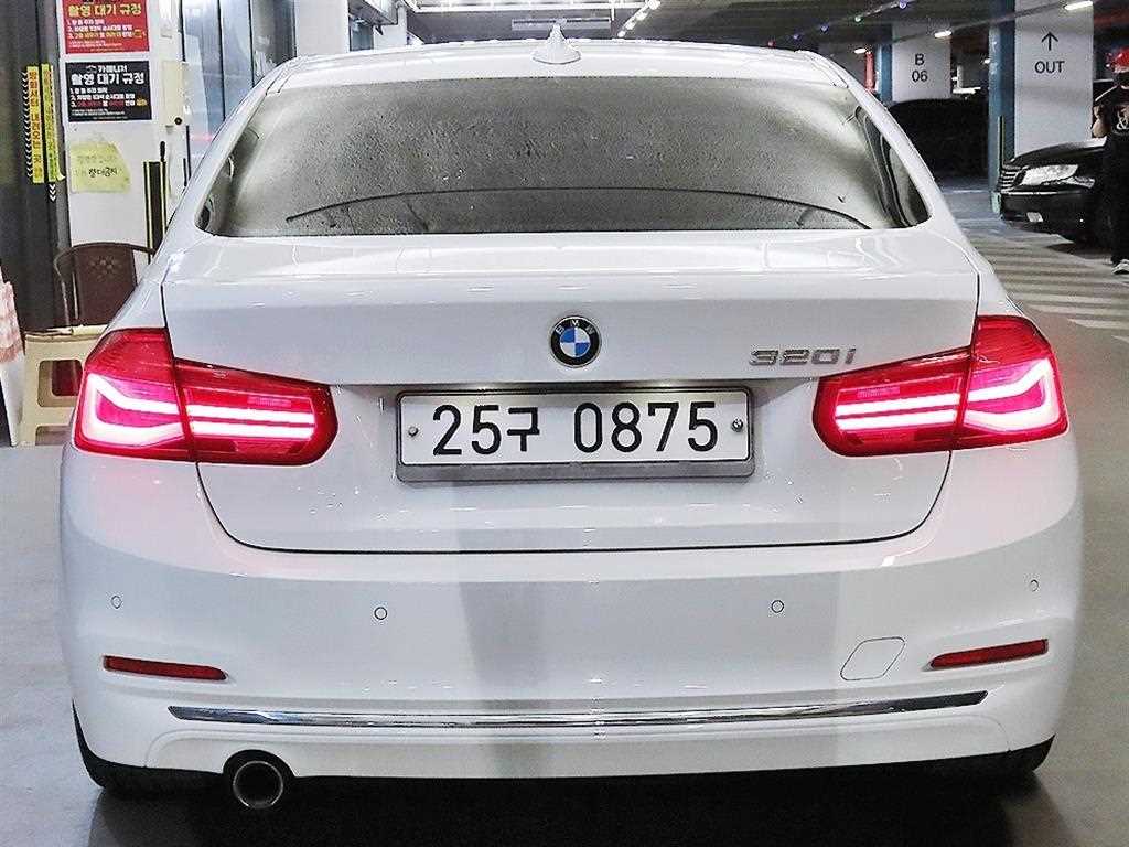 BMW 3 series - Vista 5
