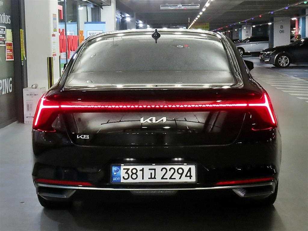 KIA K8 - Vista 5