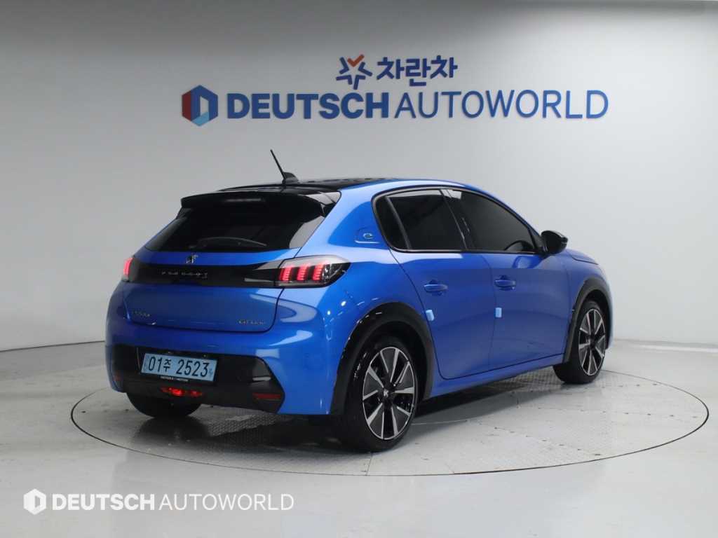Peugeot 208 - Vista 2