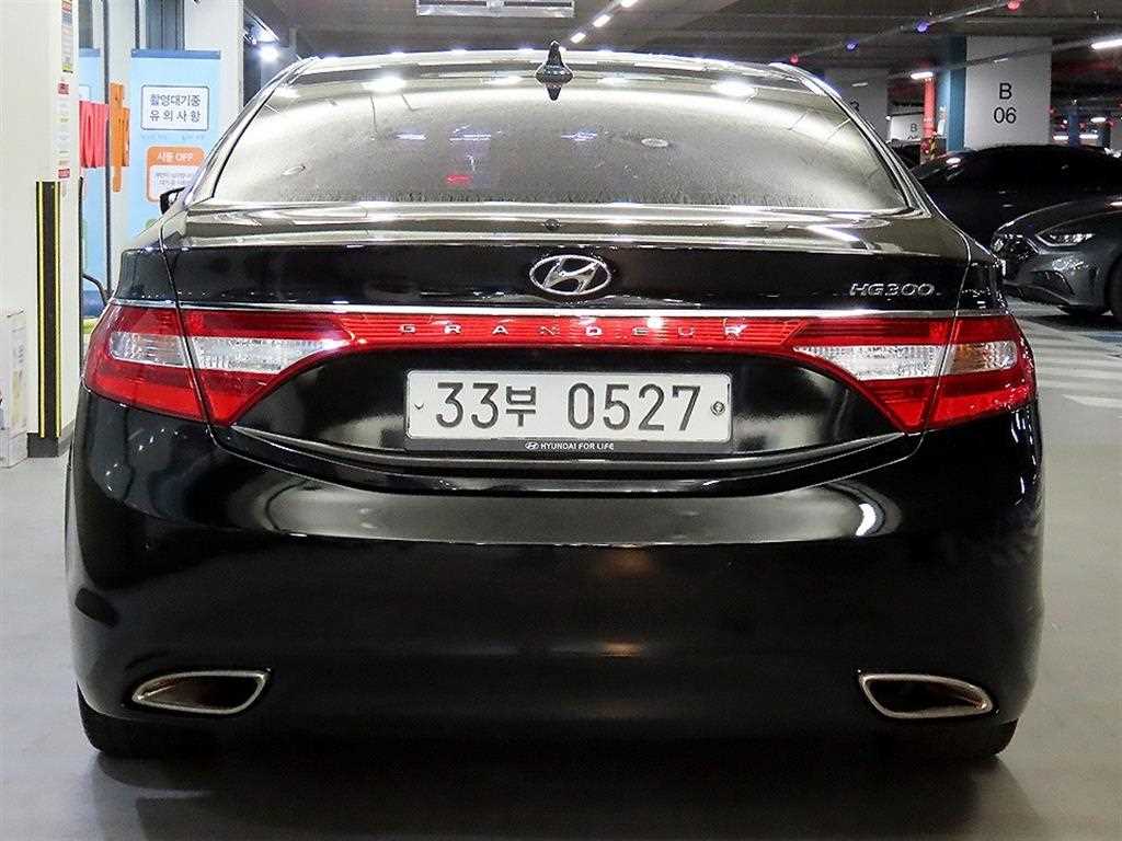 HYUNDAI Grandeur - Vista 5