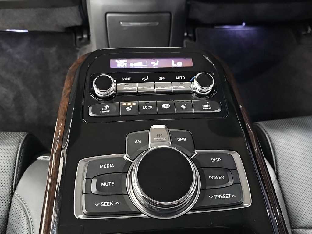 Genesis EQ900 2018 Gris - Importación desde Corea - HF Imports Iquique - Foto 13