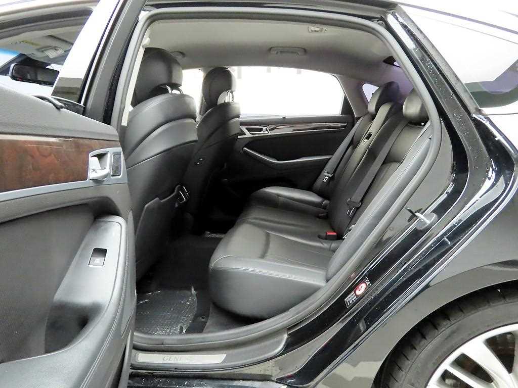 HYUNDAI Genesis 2015 Negro - Importación desde Corea - HF Imports Iquique - Foto 14