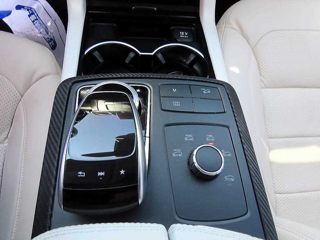 Mercedes Benz GLE Class 2017 Negro - Importación desde Corea - HF Imports Iquique - Foto 13