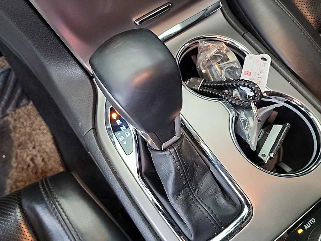Jeep Cherokee - Vista 8