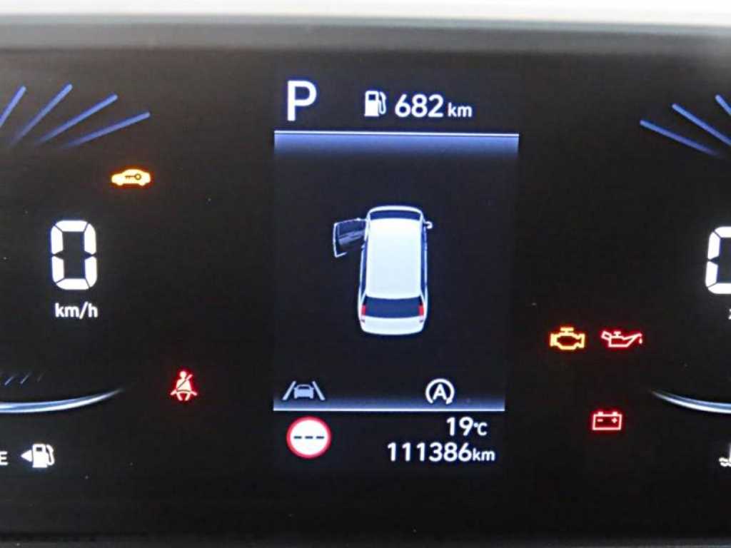 HYUNDAI Staria - Vista 6