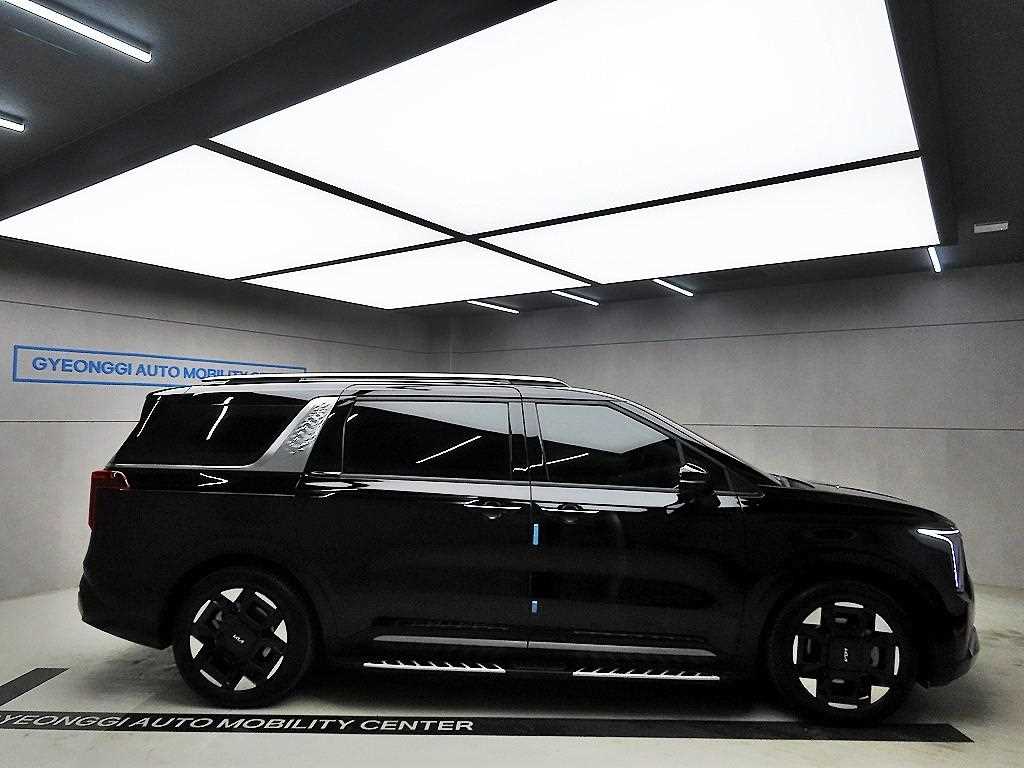 KIA Carnival - Vista 2