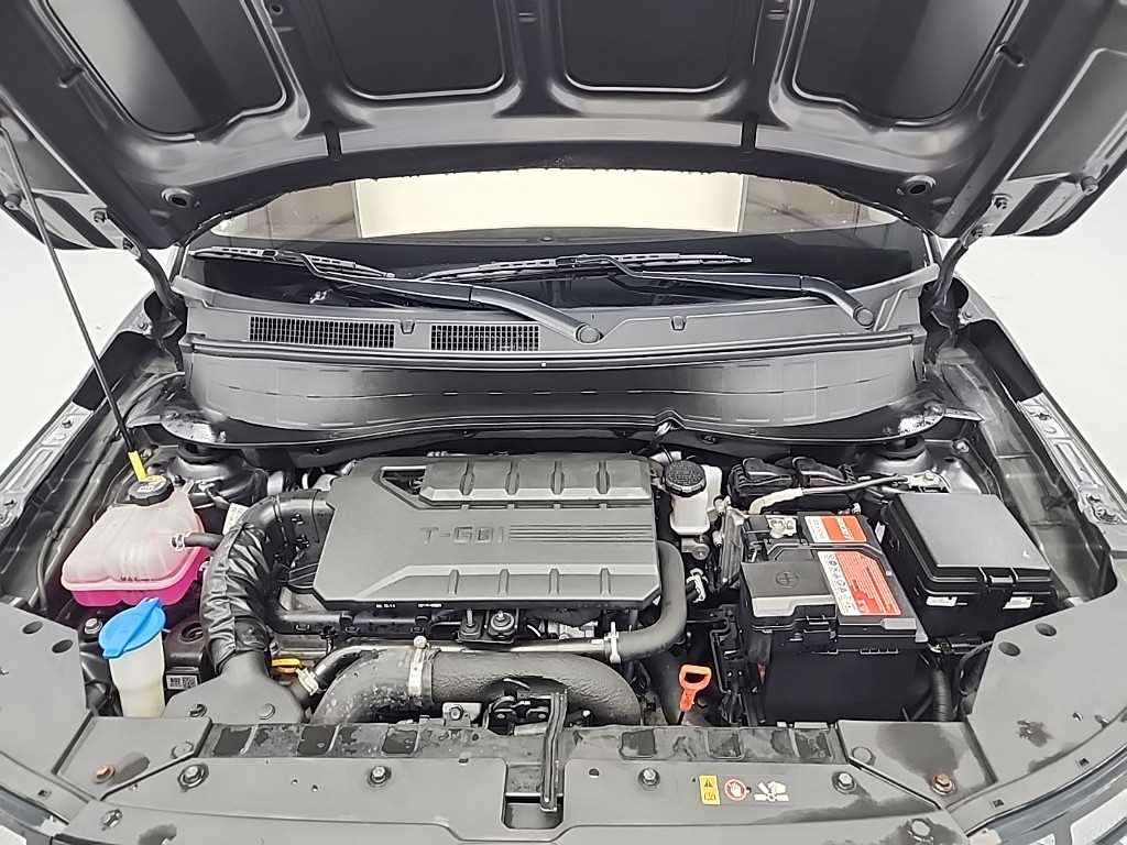HYUNDAI Casper - Vista 5
