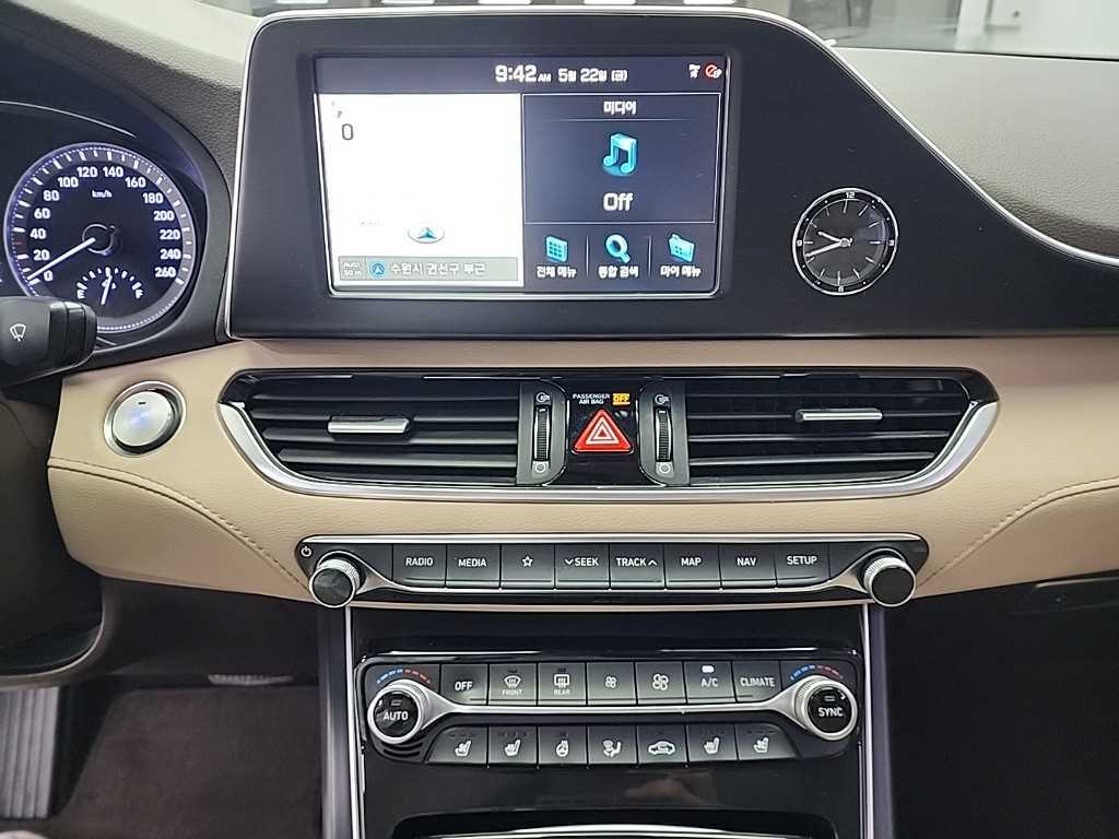 HYUNDAI Grandeur - Vista 10