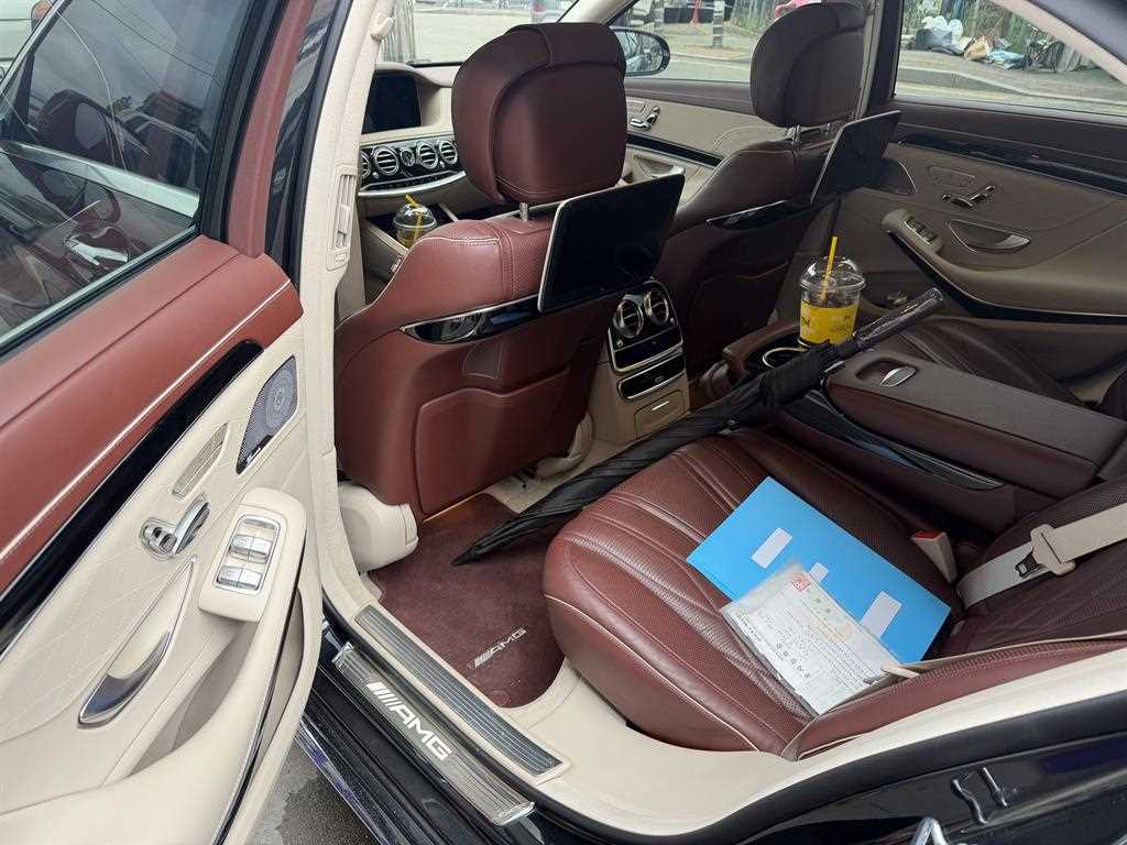 Mercedes Benz S Class - Vista 10
