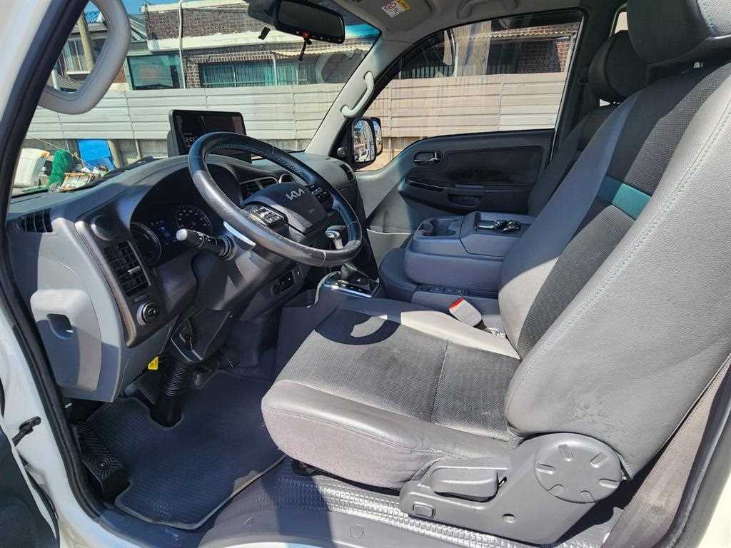 Small Truck Normal Box(High Deck) - Vista 12