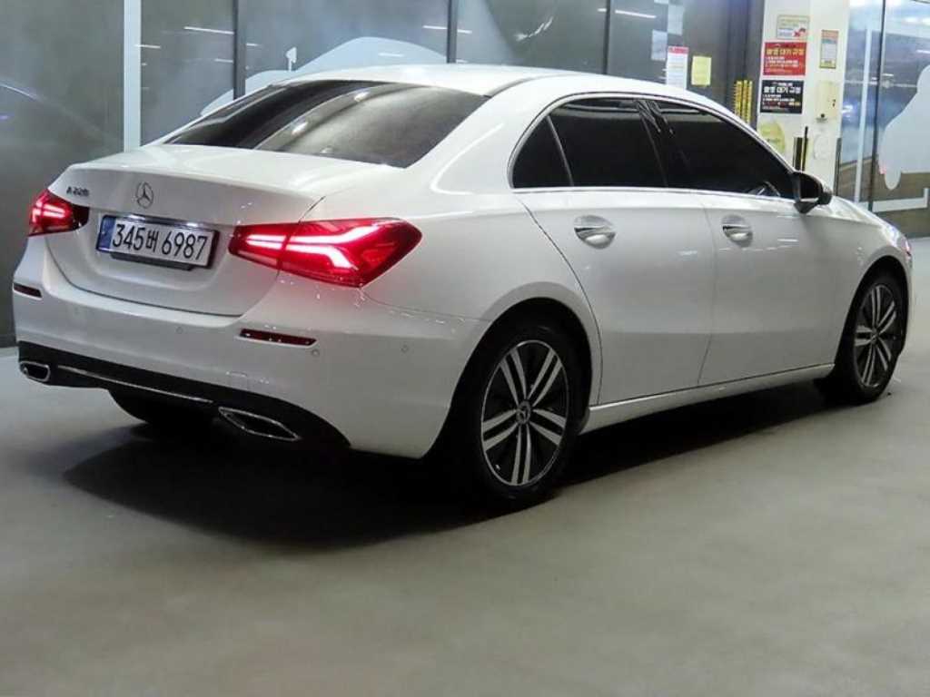 Mercedes Benz A Class - Vista 4