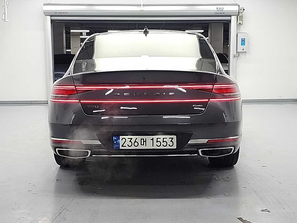 Genesis G90 - Vista 3