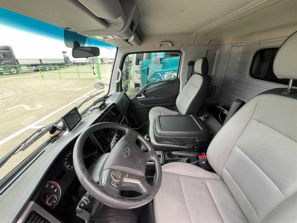 medium and large cargo truck 2020 Blanco - Importación desde Corea - HF Imports Iquique - Foto 13