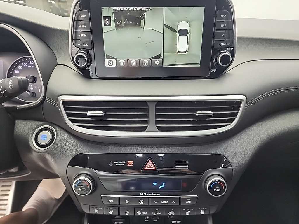 HYUNDAI Tucson - Vista 10