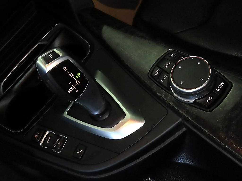 BMW 3 series - Vista 12