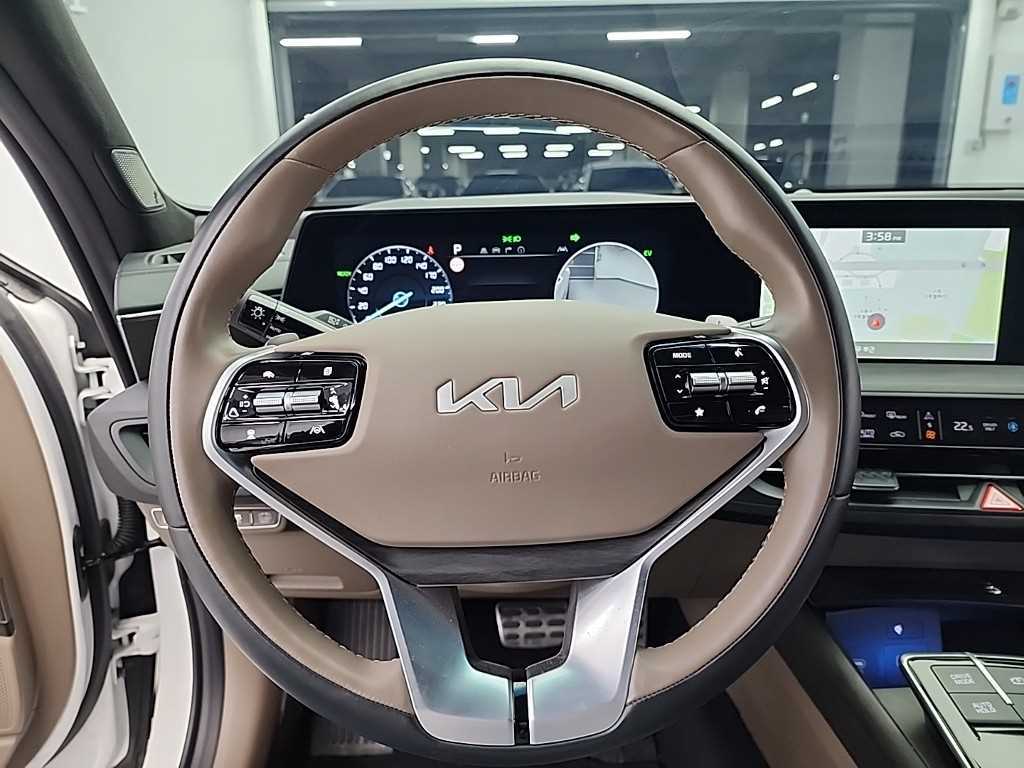 KIA K8 - Vista 9
