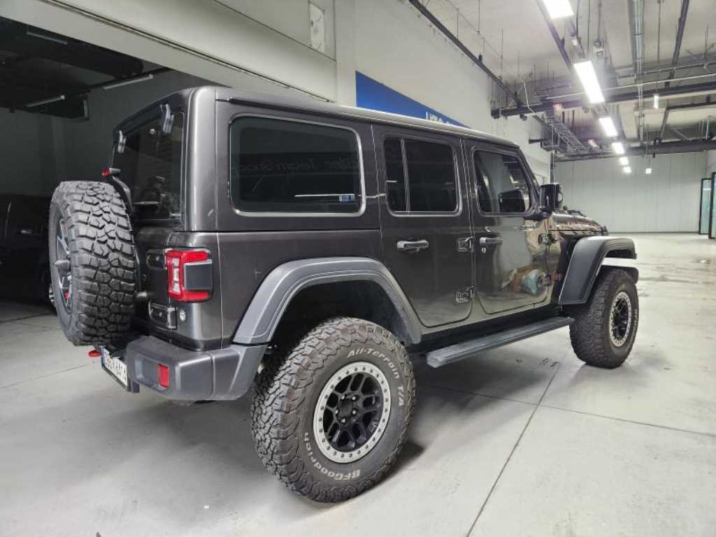 Jeep Wrangler - Vista 4
