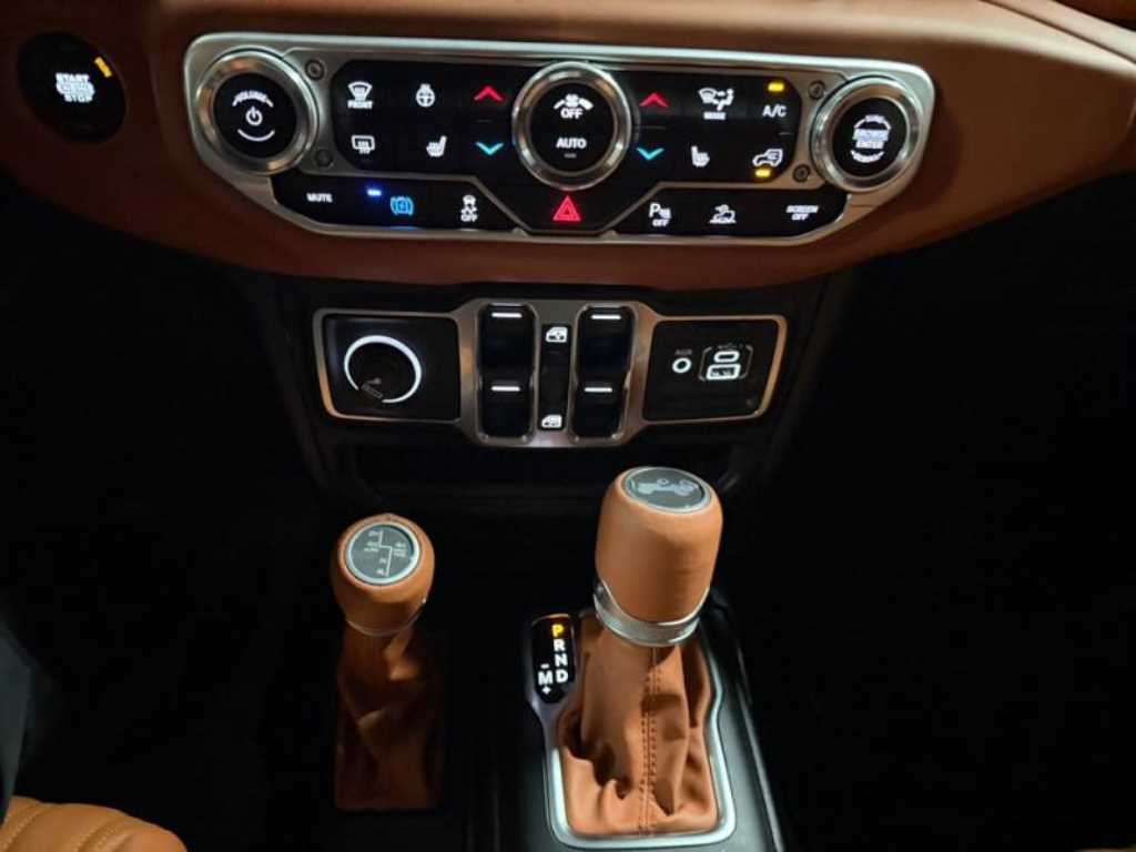 Jeep Wrangler - Vista 10