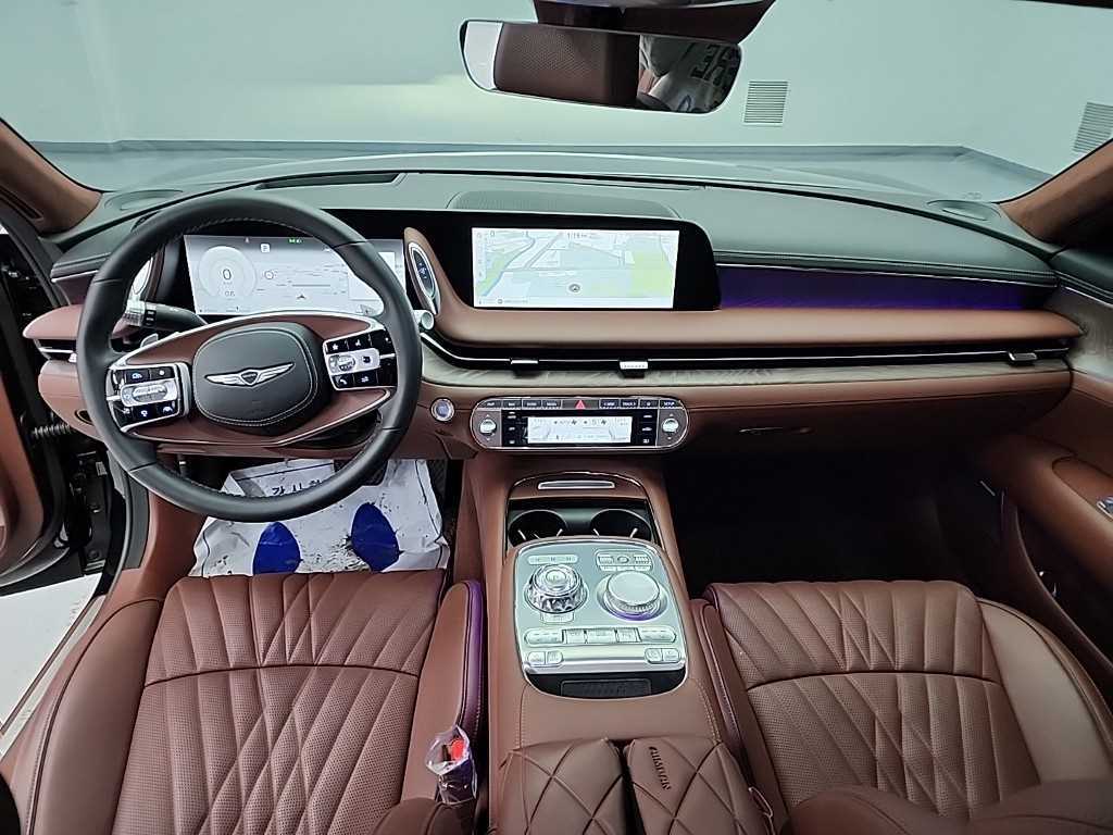 Genesis G90 - Vista 7