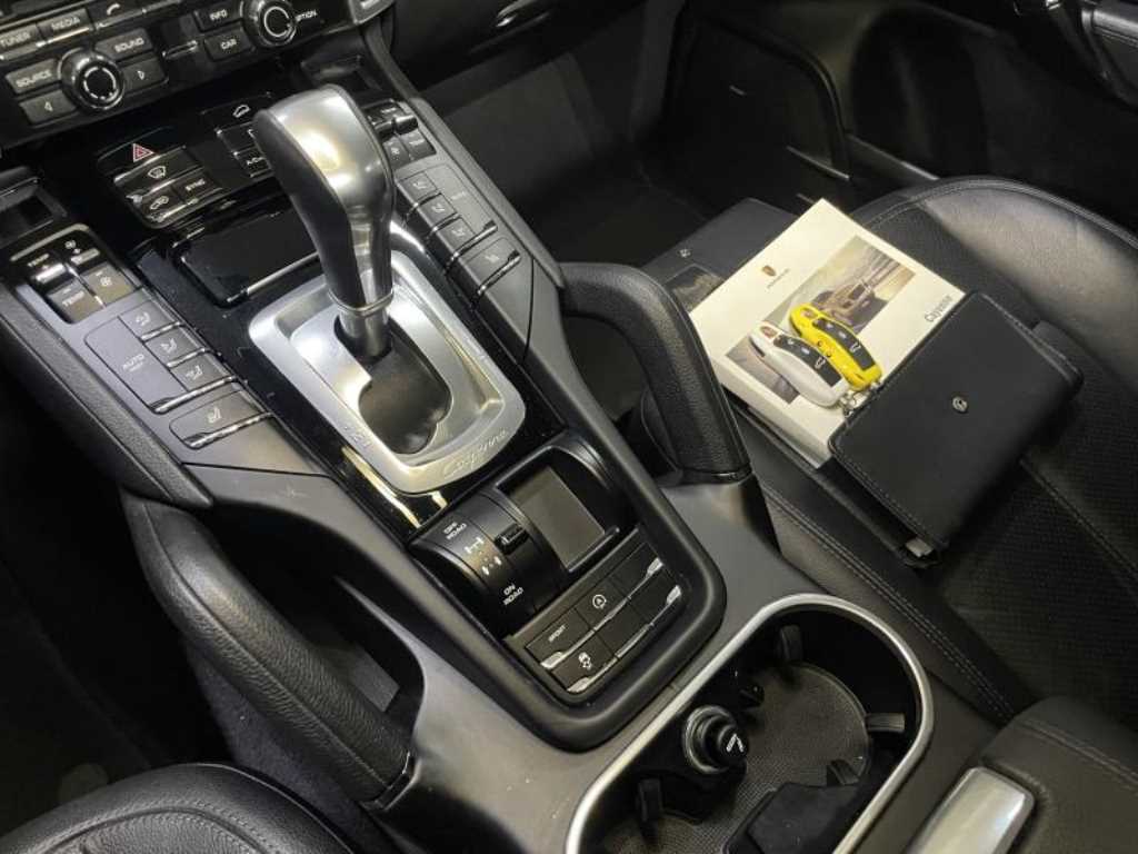 Porsche Cayenne - Vista 12