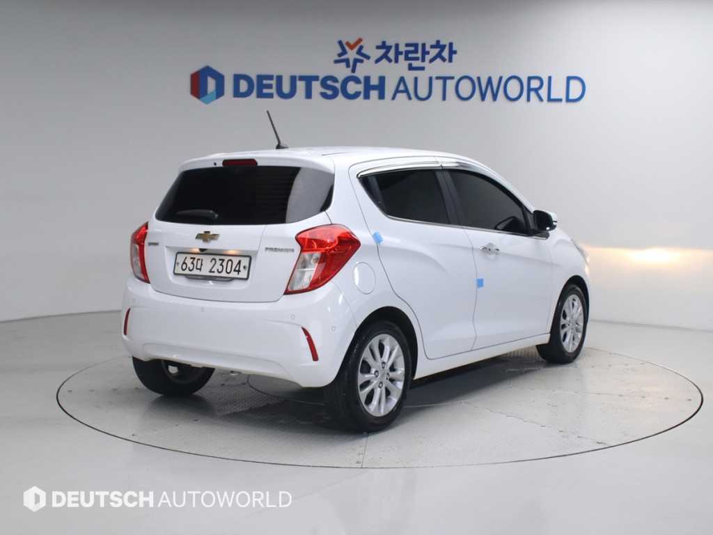 Chevrolet Spark - Vista 2