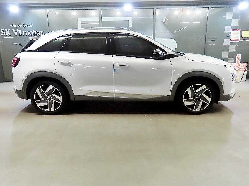 HYUNDAI Nexo - Vista 3