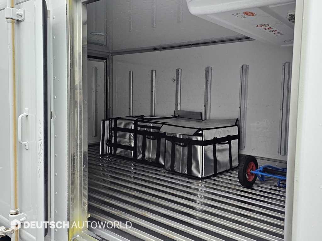 Small Truck Freezer Box(Low Deck) - Vista 12