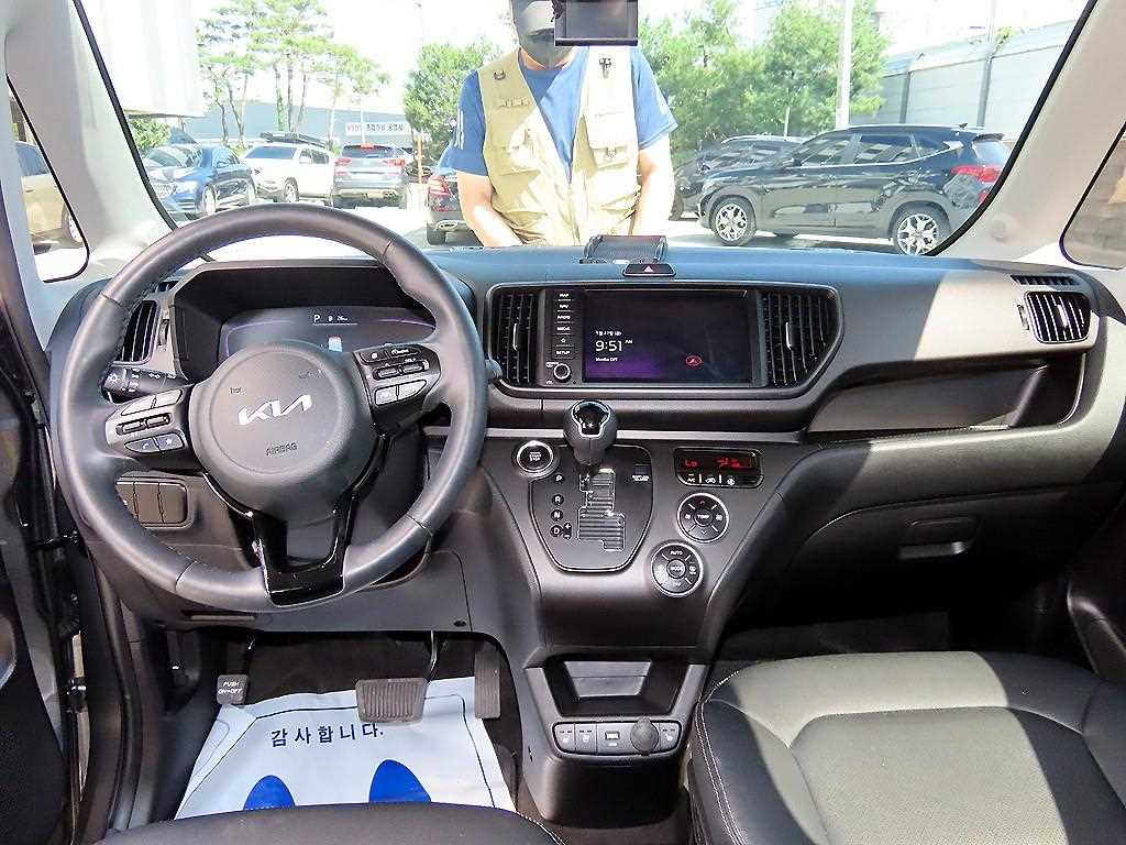 KIA Ray - Vista 7